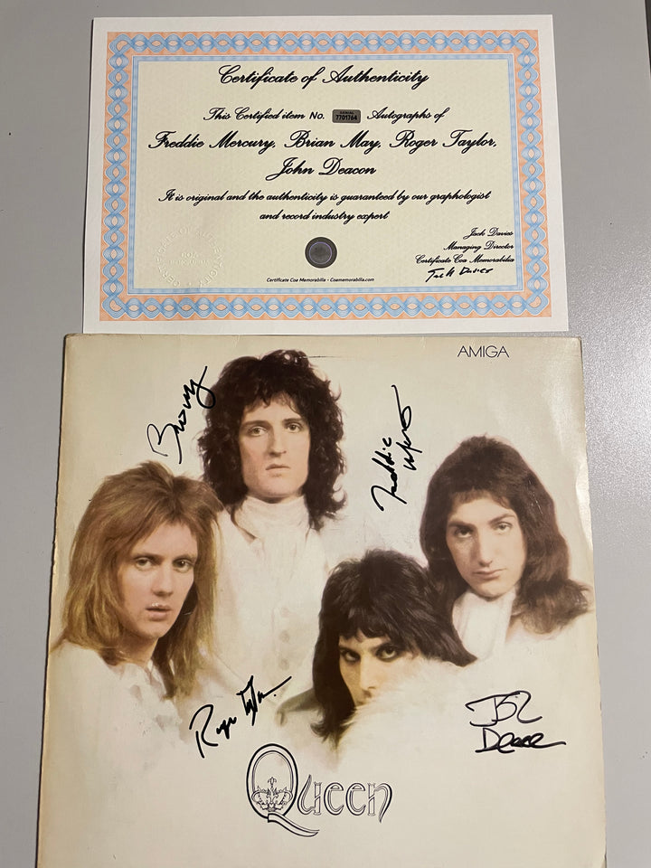 Queen "Queen" LP del 1981 - Firmato da Freddie Mercury, Brian May, John Deacon e Roger Taylor